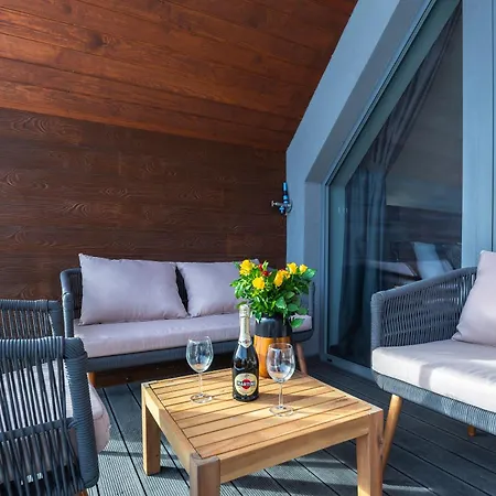 Appartamento Aparts4u - Kras A302 Z Prywatnym Jacuzzi, Sauna I Widokiem Na Gory *